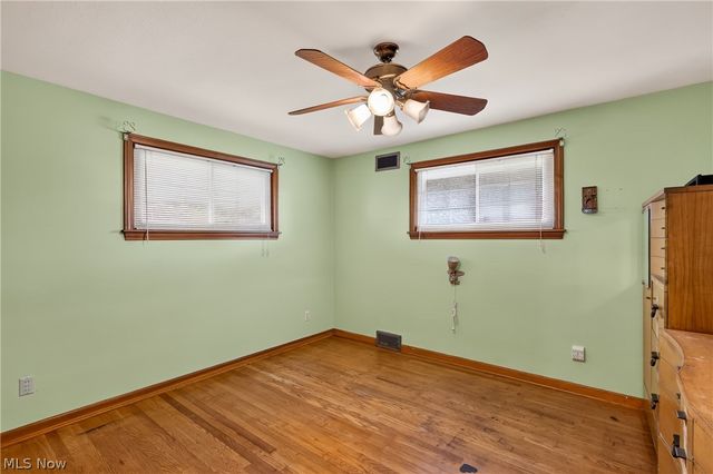 114 Joan Circle, Campbell, OH 44405