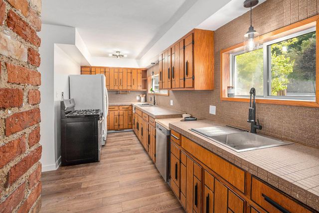 86 W State Road, Newaygo, MI 49337