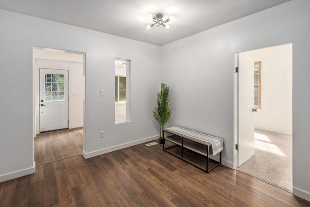 86 W State Road, Newaygo, MI 49337