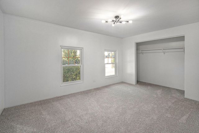 86 W State Road, Newaygo, MI 49337