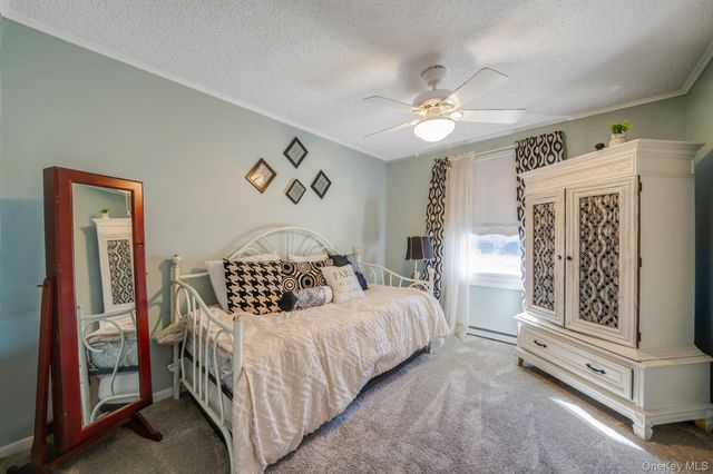 2 Dogwood Lane, Manorville, NY 11949