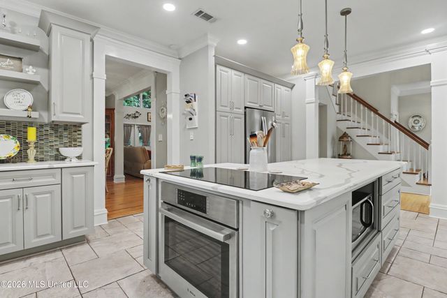 8912 Anahola Court, Diamondhead, MS 39525