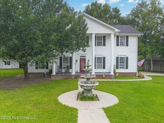 8912 Anahola Court, Diamondhead, MS 39525