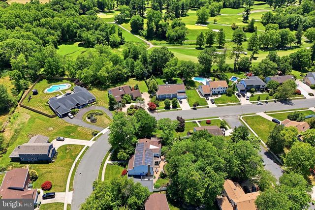 401 COUNTRY CLUB DR, Cherry Hill, NJ 08003