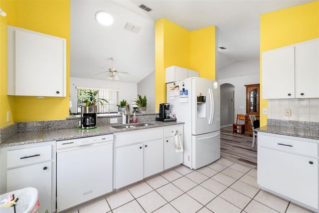 17424 SE 111TH AVENUE, Summerfield, FL 34491