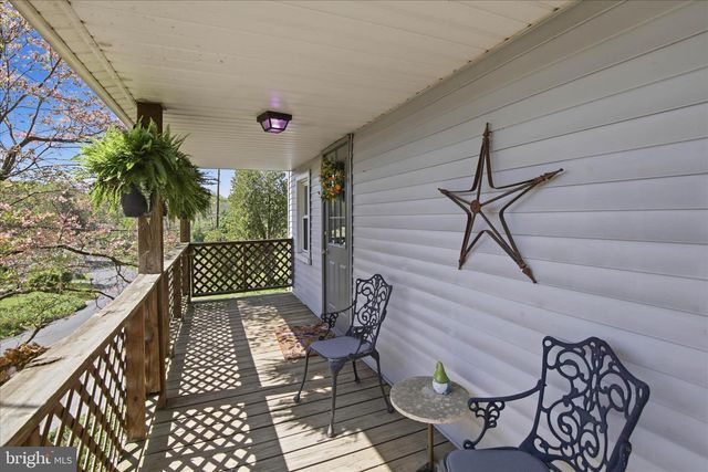 82 RIVER CORNER RD, Conestoga, PA 17516