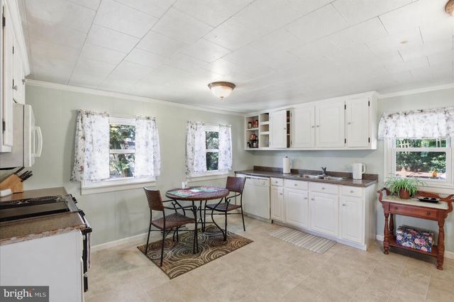 82 RIVER CORNER RD, Conestoga, PA 17516
