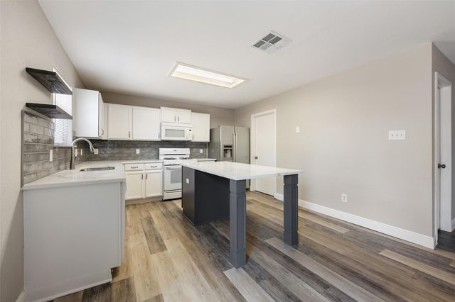 1809 Vanderhill CV, Cedar Park, TX 78613