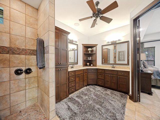 127 Dove Canyon Drive, Gordonville, TX 76245