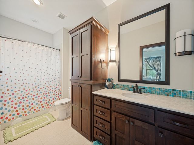 127 Dove Canyon Drive, Gordonville, TX 76245