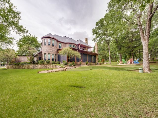 127 Dove Canyon Drive, Gordonville, TX 76245