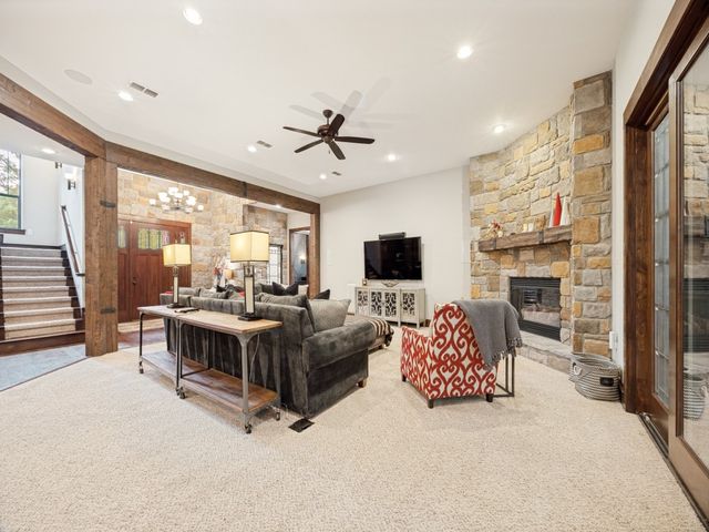 127 Dove Canyon Drive, Gordonville, TX 76245