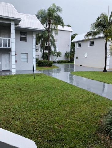 17255 SW 95th Ave 459, Palmetto Bay, FL 33157