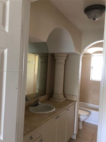 17255 SW 95th Ave 459, Palmetto Bay, FL 33157