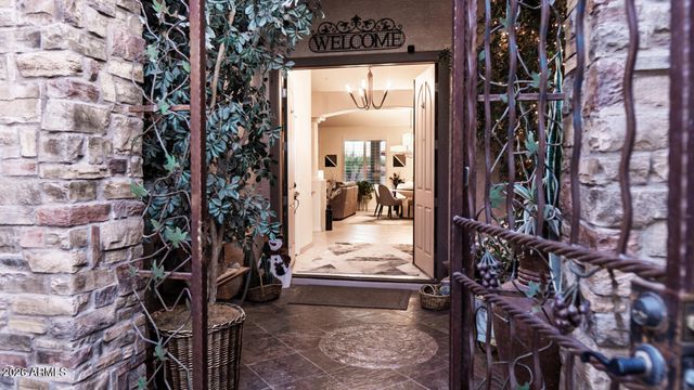 41869 W GRANADA Drive, Maricopa, AZ 85138