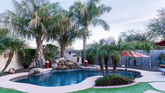 41869 W GRANADA Drive, Maricopa, AZ 85138