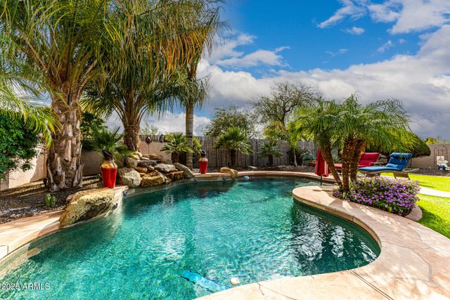 41869 W GRANADA Drive, Maricopa, AZ 85138