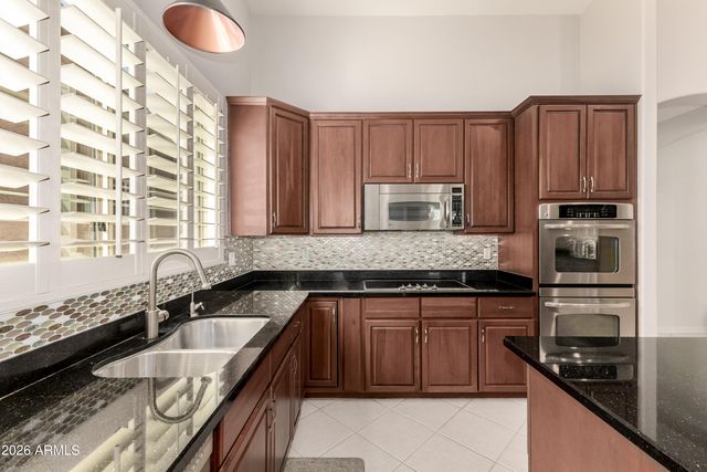 41869 W GRANADA Drive, Maricopa, AZ 85138