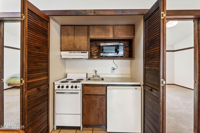 4650 Old Clear Creek Road, Carson City, NV 89705