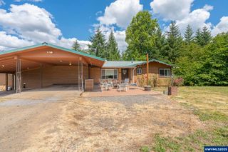 40189 Mount Hope Dr, Lebanon, OR 97355