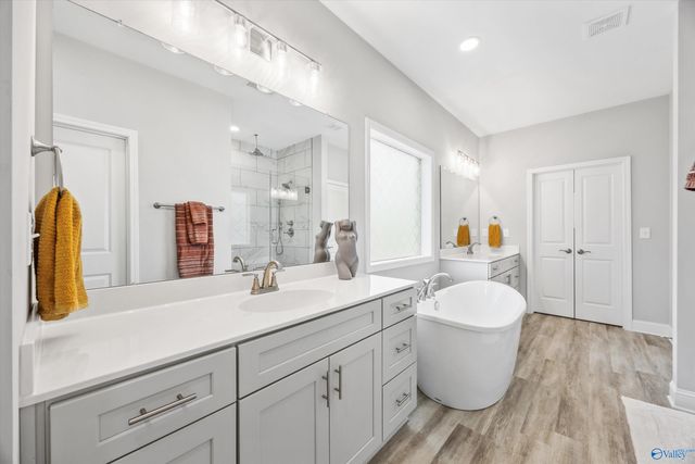 202 Hawks Crest Drive, Madison, AL 35757