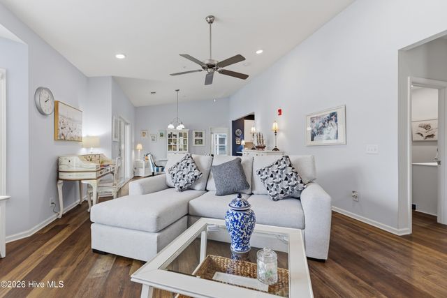 207 Fullford Lane 203, Wilmington, NC 28412