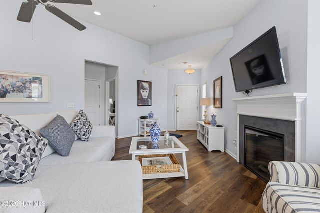 207 Fullford Lane 203, Wilmington, NC 28412