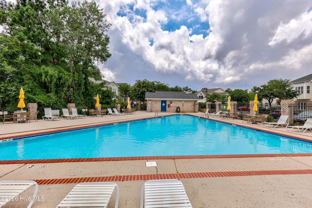 207 Fullford Lane 203, Wilmington, NC 28412