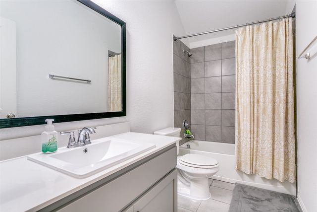 9831 Romo Street, Irving, TX 75063