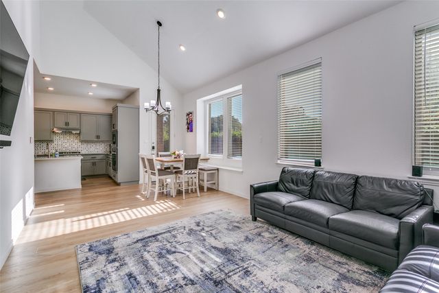 9831 Romo Street, Irving, TX 75063