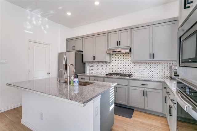 9831 Romo Street, Irving, TX 75063