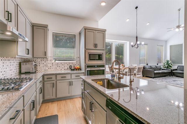 9831 Romo Street, Irving, TX 75063