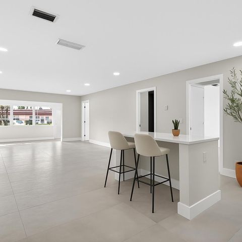 846 Salem Lane, Lake Worth, FL 33467