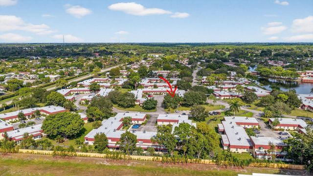 846 Salem Lane, Lake Worth, FL 33467