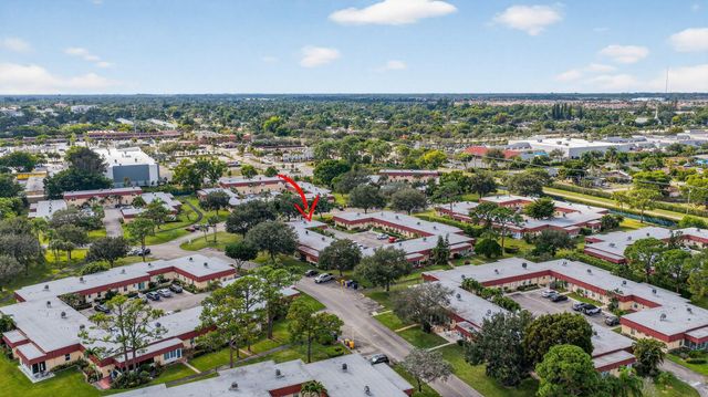 846 Salem Lane, Lake Worth, FL 33467