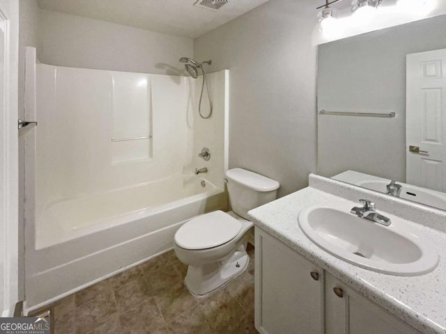 2879 Valaise Lane, Lithonia, GA 30038