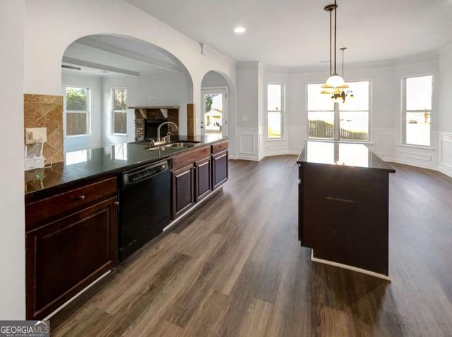 2879 Valaise Lane, Lithonia, GA 30038