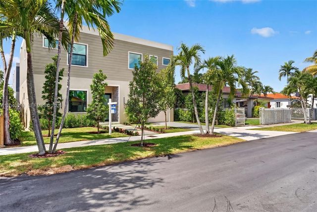 2240 SW 13th St, Miami, FL 33145