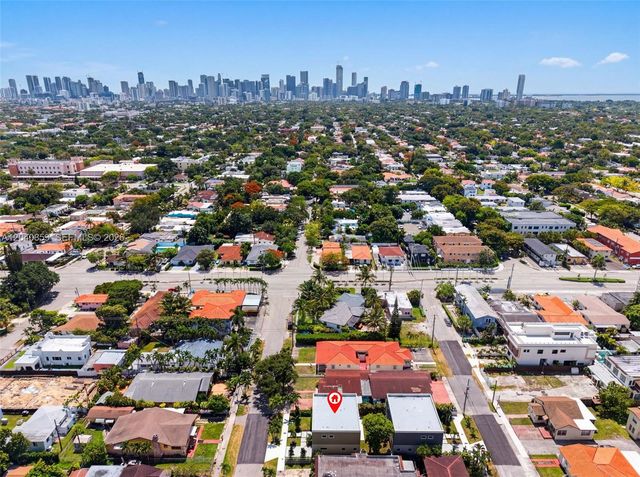 2240 SW 13th St, Miami, FL 33145