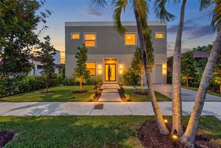 2240 SW 13th St, Miami, FL 33145