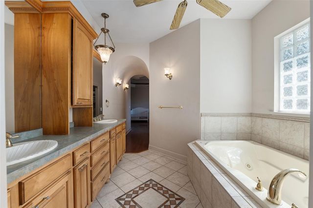 4115 NW 37TH TERRACE, Gainesville, FL 32606