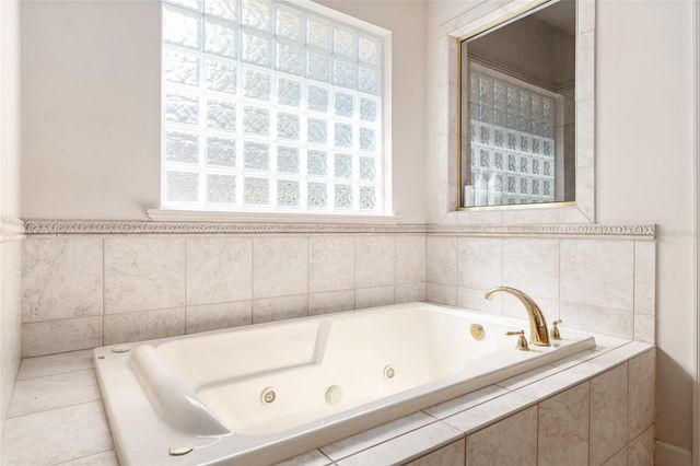 4115 NW 37TH TERRACE, Gainesville, FL 32606