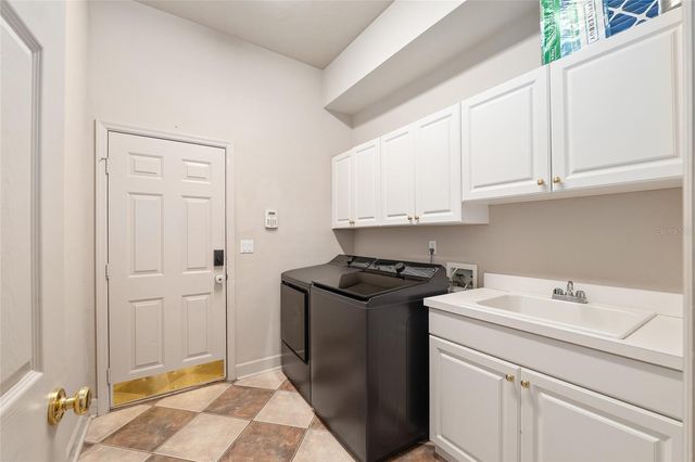 4115 NW 37TH TERRACE, Gainesville, FL 32606