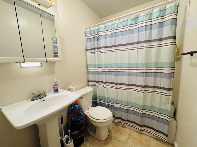 2420 Floral Drive, Niles, MI 49120