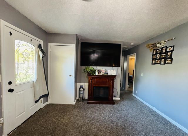 2420 Floral Drive, Niles, MI 49120