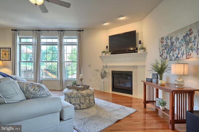 08 ROLLING MEADOW ROAD, Lebanon, PA 17046