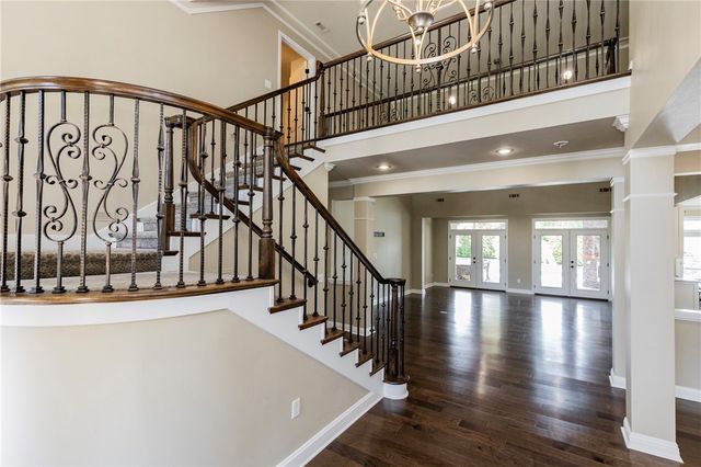 2613 W Green Acres Road, Rogers, AR 72758