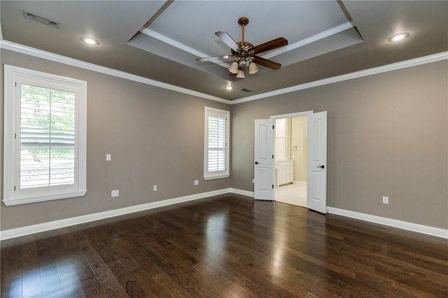 2613 W Green Acres Road, Rogers, AR 72758