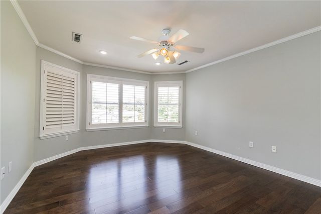 2613 W Green Acres Road, Rogers, AR 72758