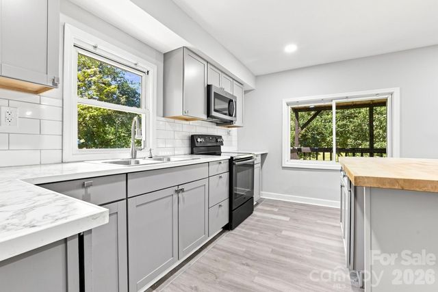 3028 Playmore Beach Road, Morganton, NC 28655